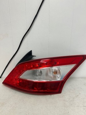 OEM, TAILLIGHT ASSEMBLY, RH PASSENGER, 2009 NISSAN MAXIMA