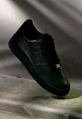 Nike Air Force 1 '07 Schwarz Black Sneaker Neu OVP Größen 38,5-52,5