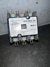 Qmark 5018-0004-100 Relay, 3 Pole, 30 Amp EXCELLENT CONDITION