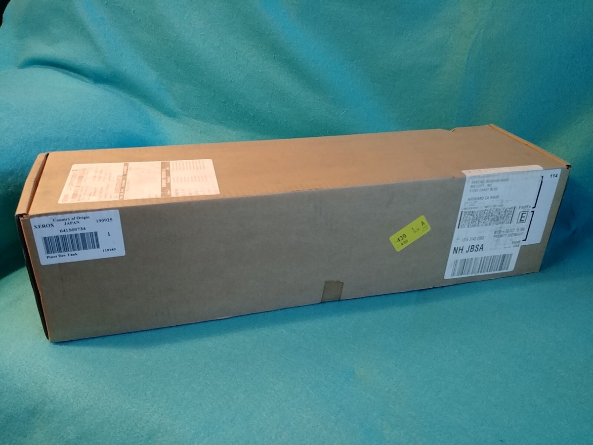 Xerox Rebuilt Developer Unit part# 641S00734 for DC700, 550