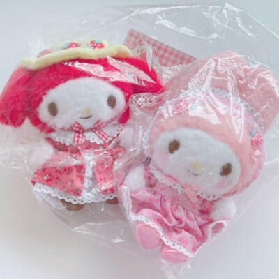 アカメロ　モモメロ　マスコット Sanrio My melody Original MOMOMELO & AKAMELO Plush Doll mascot