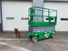 2017 Genie GS-2632  Self Propelled Electric Scissor lift 26’ Platform Height