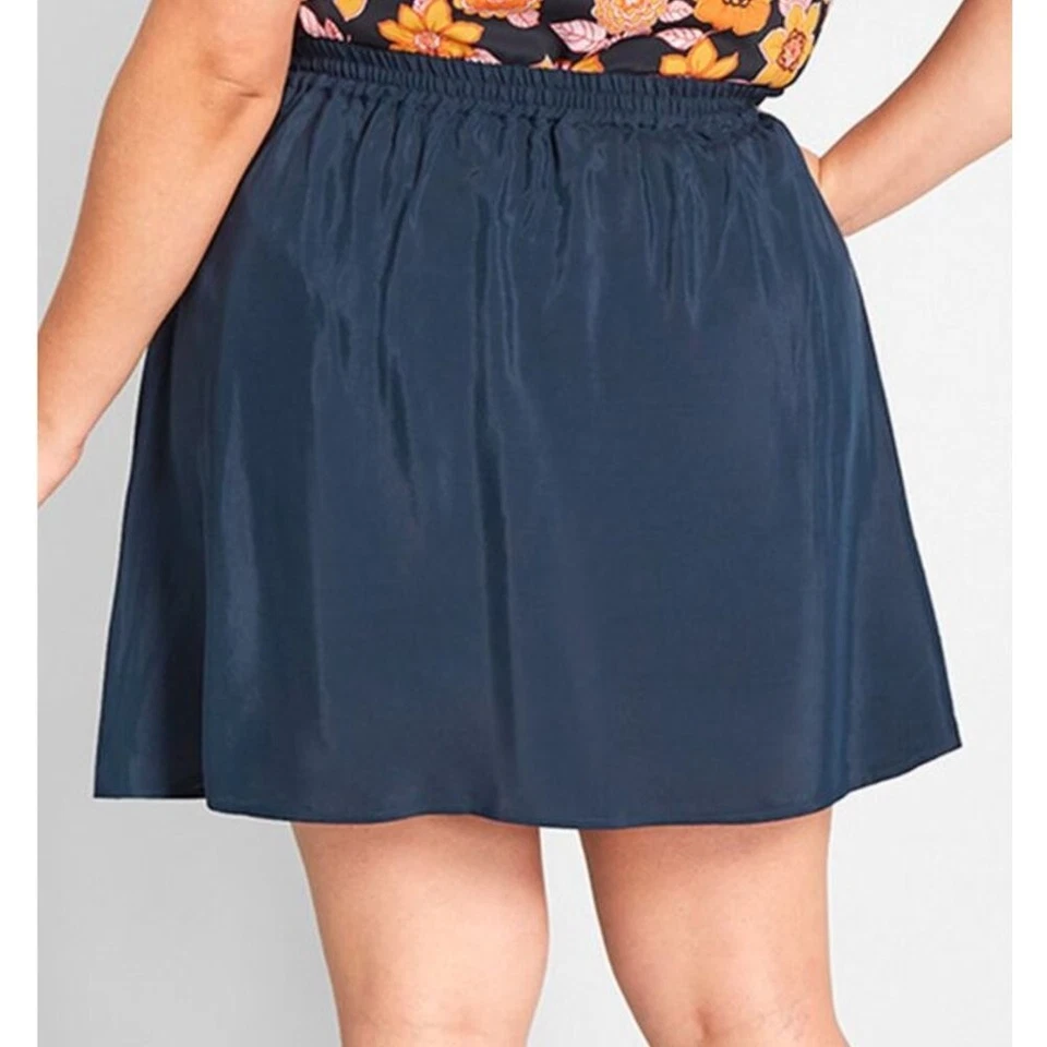 NEW NWT MODCLOTH Plus Size Stay Sassy A-Line Skirt Solid Navy Elastic Mini sz 4X - Image 3 of 4