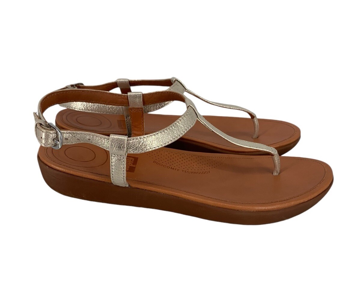 Fit Flop Tia Toe Thong Sandals Women's Size 8 Pale Gold Metallic Leather  Buckle - Sandals