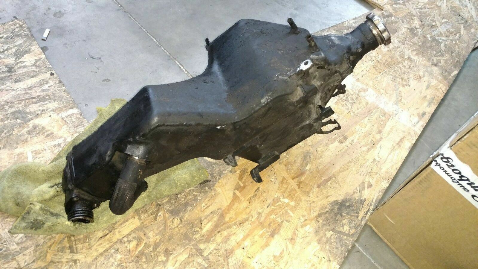 FERRARI 458 ITALIA OIL SUMP TANK OEM 269663
