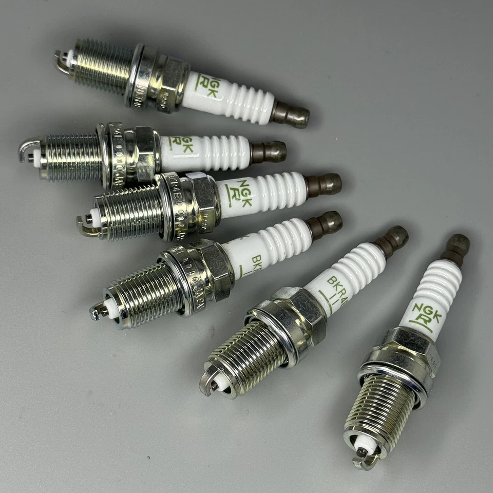 Bujía NGK 6 PIEZAS Hecha en Japón para Rolls-Royce Corniche Saturn SC1 SL SL1 Foto 2 de 4