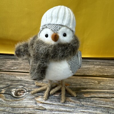 2016 Featherly Friends  White Grey Bird Flurry  From Target 7  Christmas Decor A