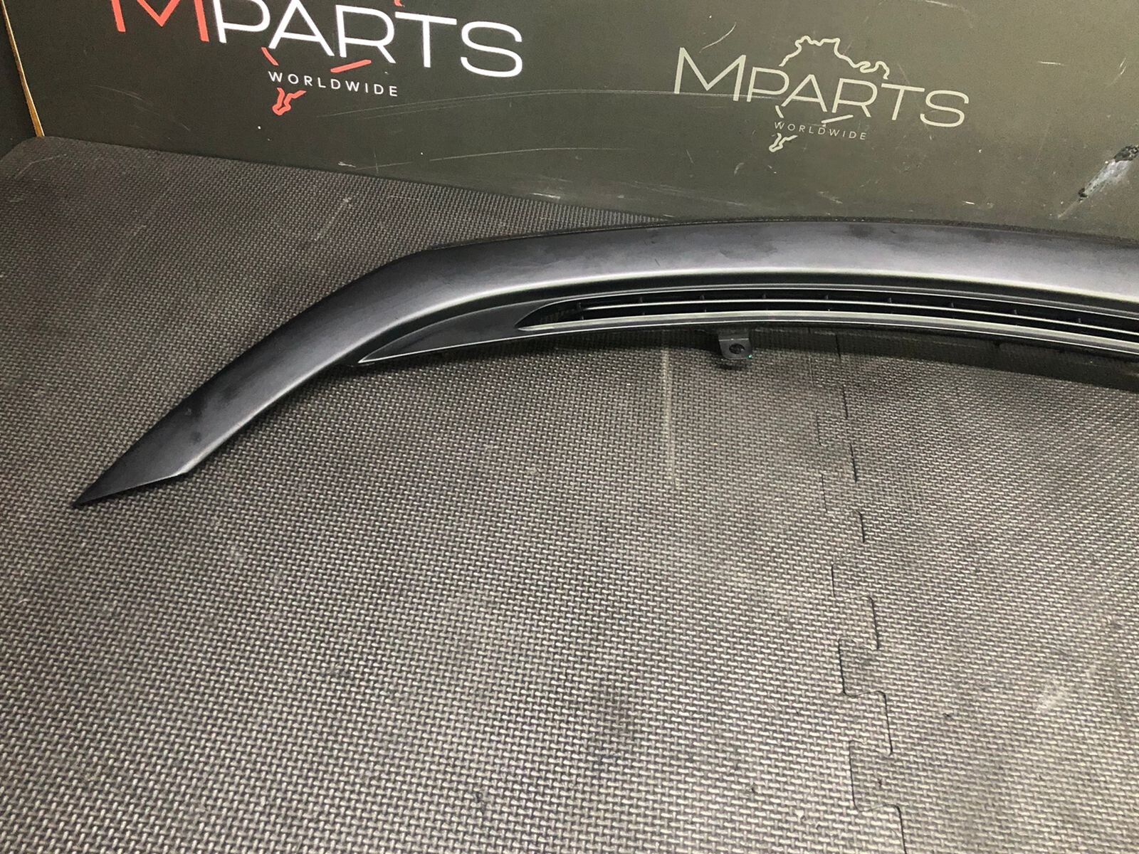 FERRARI F8 TRIBUTO FRONT DASHBOARD BAY COVER PANEL TRIM 87409000