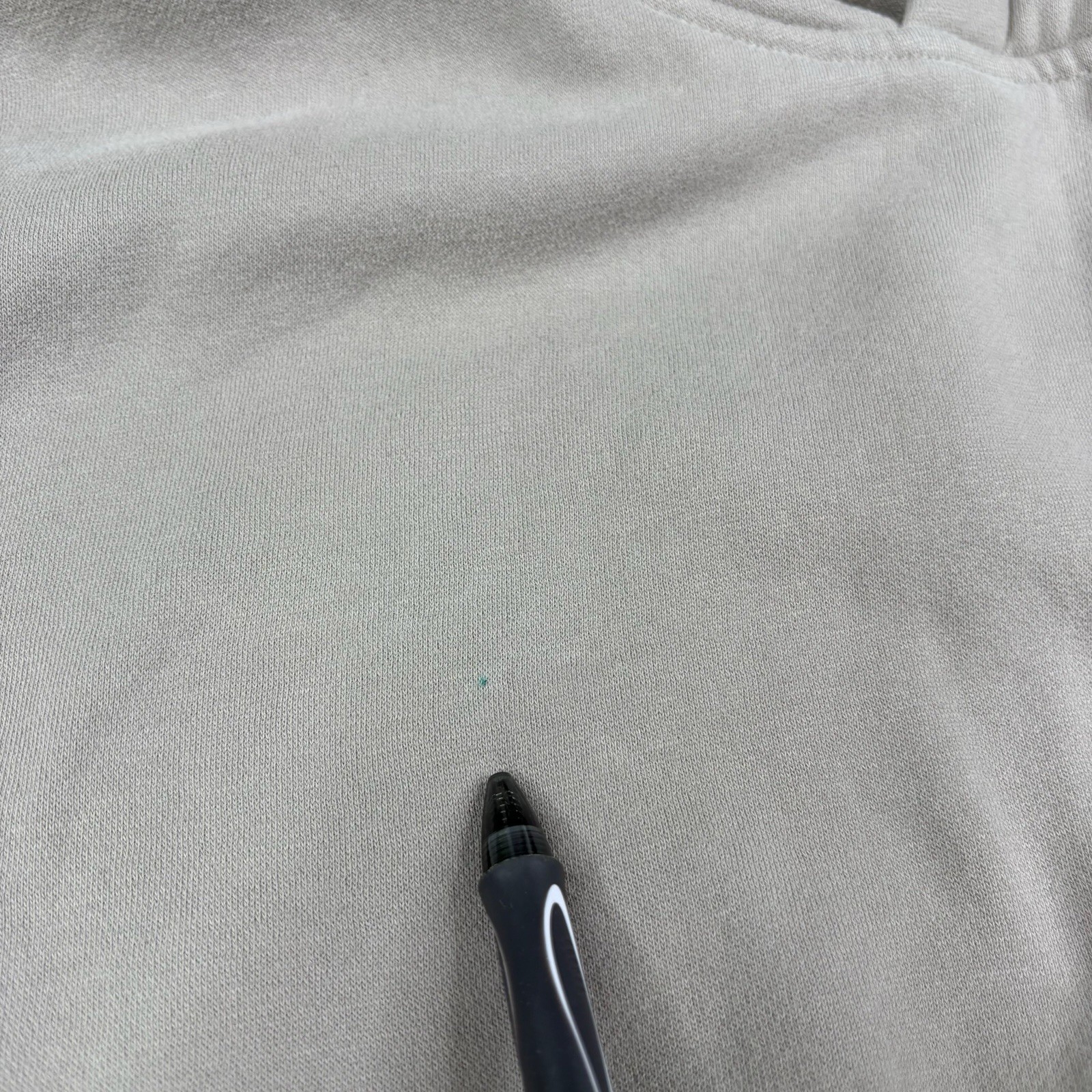 Comfrt Travel Essentials Hoodie Bark Color Pullover Unisex Size XL