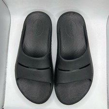 Women  s OOFOS Slides Size 6