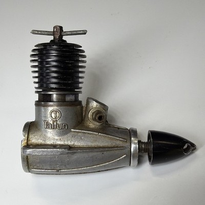 Nice 1950 s Taifun ''Hobby'' Mk-lI 1cc Diesel C/L-FF Model Airplane engine