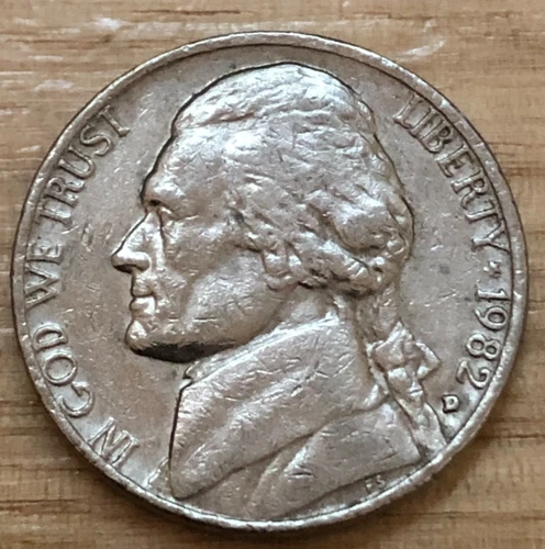 1982 USA Nickel Five Cent "D" Mintmark  YFP7/65