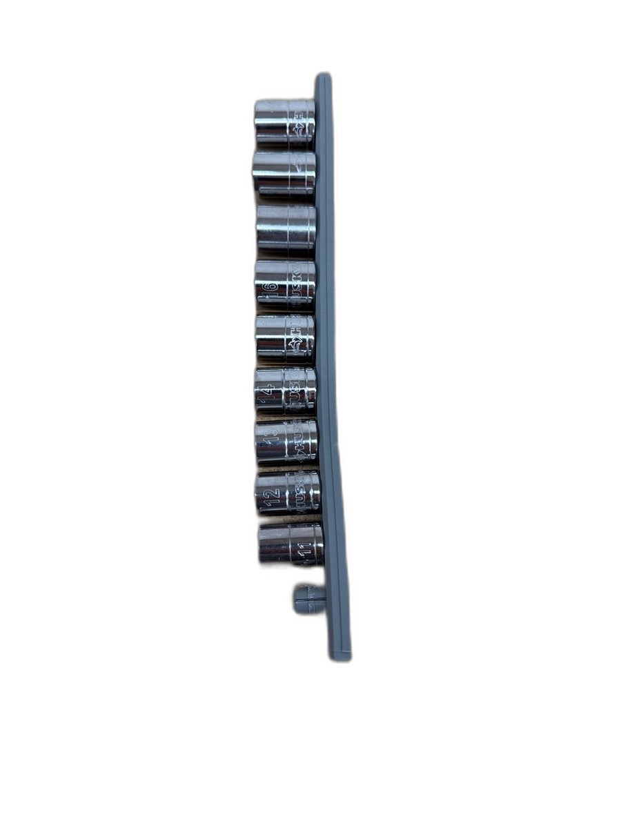 Husky 3/8 in. Drive Standard Metric Socket Set 634658 (10-Piece