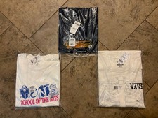 3 Brand New XL Vans T-Shirts + Free Snapback