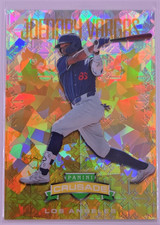 05/10💥2024 Panini Crusade Gold cracked Ice Joendry Vargas #99 L A Dodgers