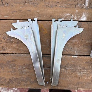 Lot of 4- Knape & Vogt KV 10” Brackets Right And Left Paired 2 each CA Ship BEST