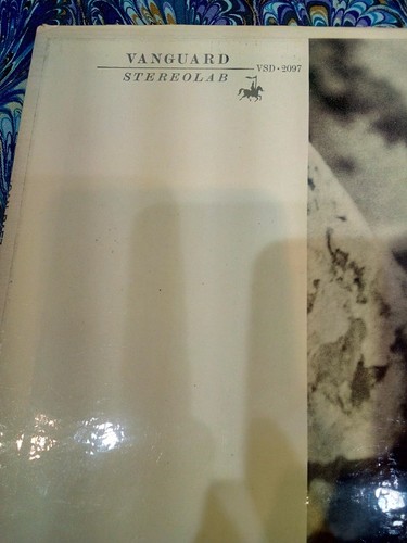 Joan Baez Record Vol. 2  Vanguard VSD-2097  - Picture 6 of 7