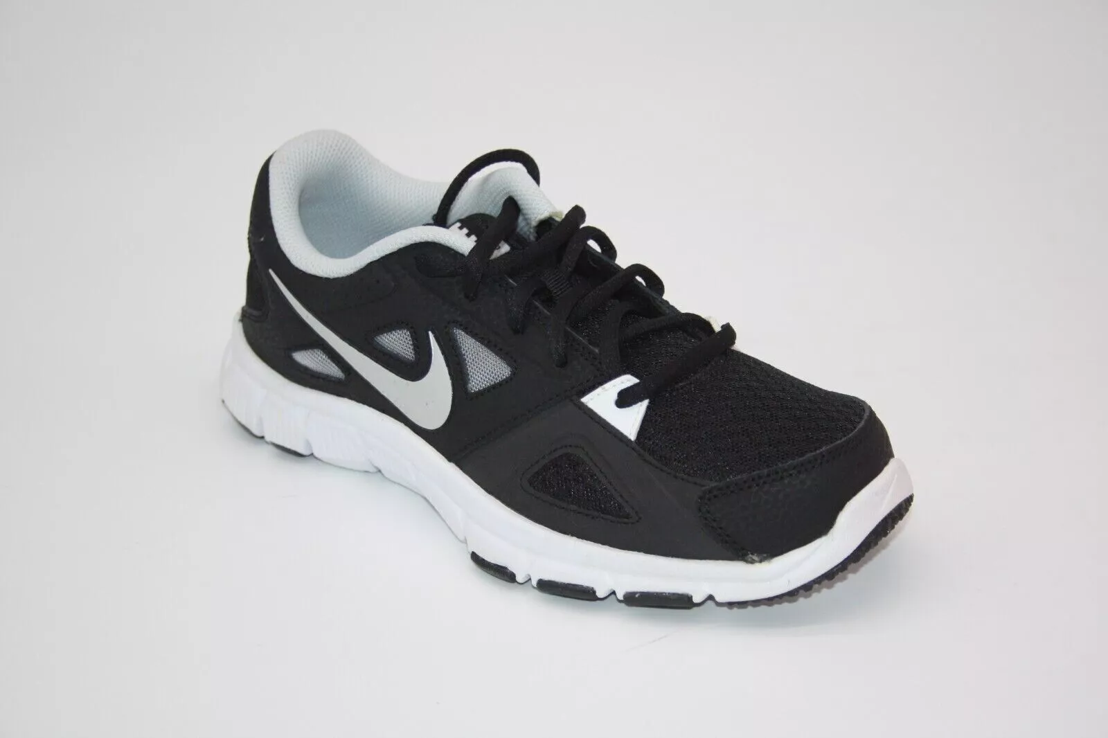 NIKE FLEX SUPREME TR 2 (GS) 598704 001 : Noir / Platine métallisée   Blanc   Pur 