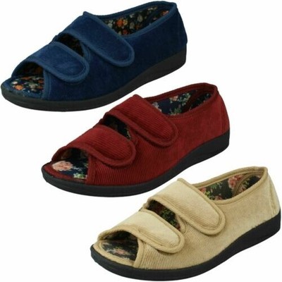 'Ladies Four Seasons' Floral Lined Slippers - Mary