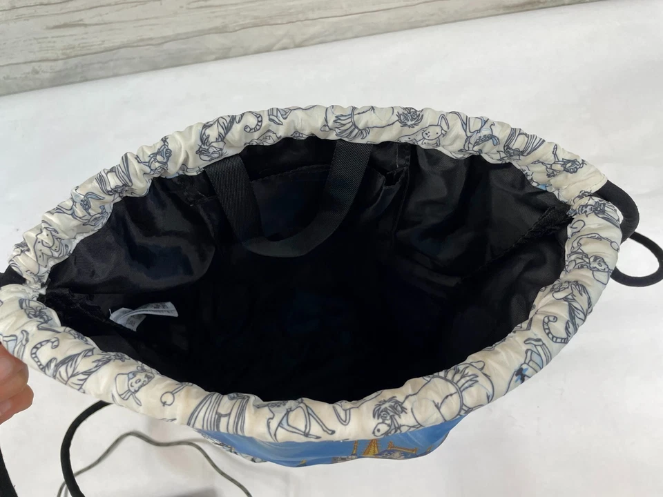 Bolso saco con cordón estampado castillo blanco/azul Disney Foto 4 de 4