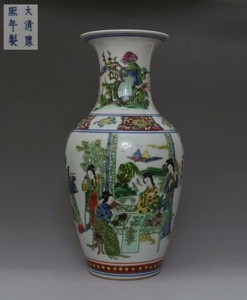 FINELY OLD CHINESE FAMILLE ROSE PORCELAIN LADIES VASE KANGXI MARKED 41CM (493)