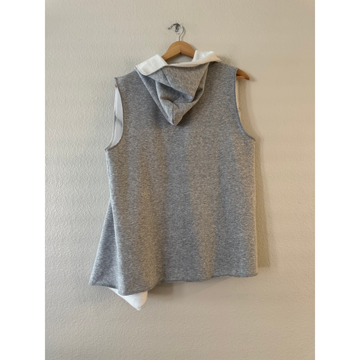 New New Dylan Hooded Open Front Cardigan Sweater Vest Womens SzM