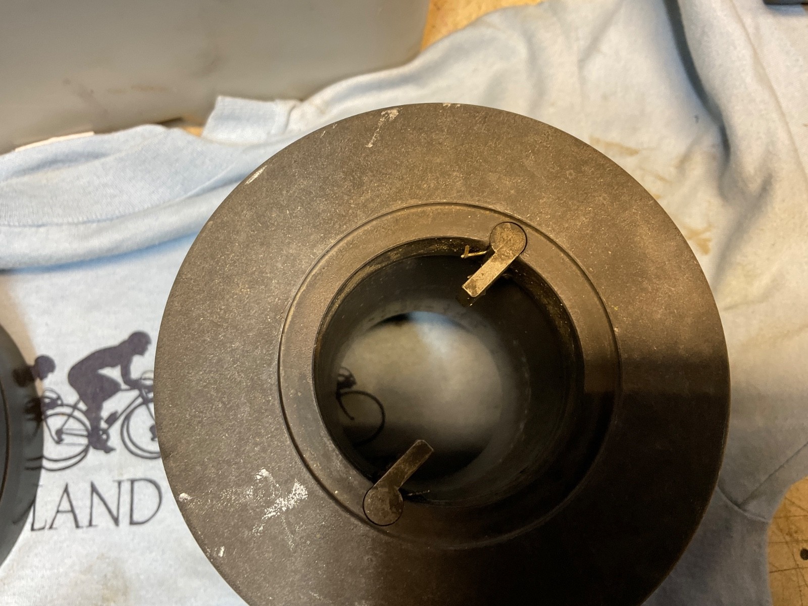 Pair Barient 22 2 speed winches. Pawls good. Needle bearings good.