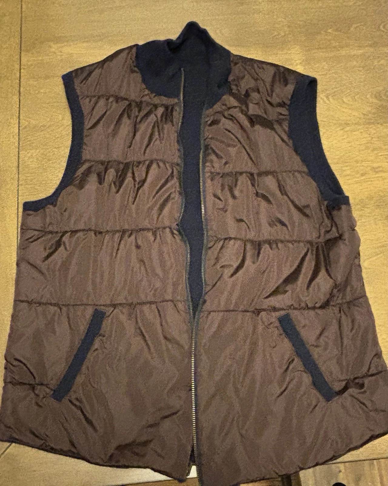 Johnston & Murphy Reversible Puffer Vest Pockets Navy/Brown Men's L Slim - product detail image 3