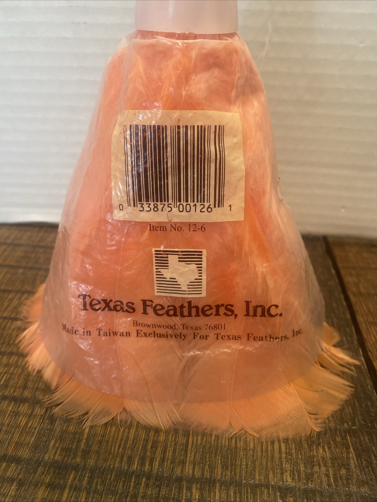 HANDY DANDY Vintage Feather Duster Prop Maid House Keeper Retro