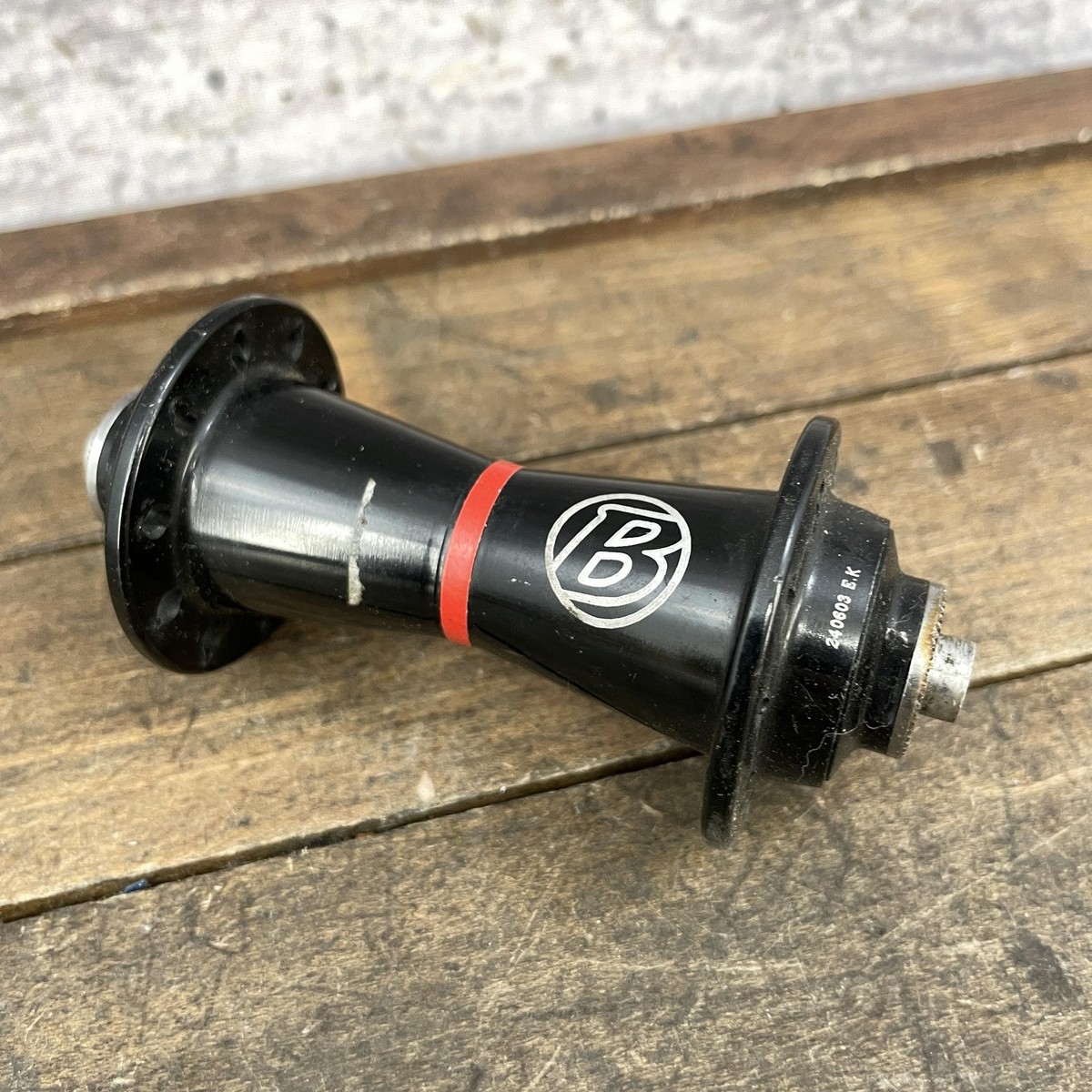 Bontrager Front Hub 20h 100mm QR Rim Brake Sealed Bearing Black