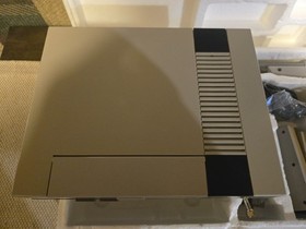 Juego de acci&oacute;n consola dom&eacute;stica Nintendo NES de colecci&oacute;n, completo en caja + Mario/Duck Hunt