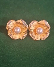 Vintage Christian Dior Gold Tone Flower Pearl Center Crystal Accent Stud Earring