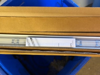 PHILIPS LFM-300-1500MM (VISION-PLUS COOLER CABINET LINEAR LED LIGHT, NW, 59-INCH