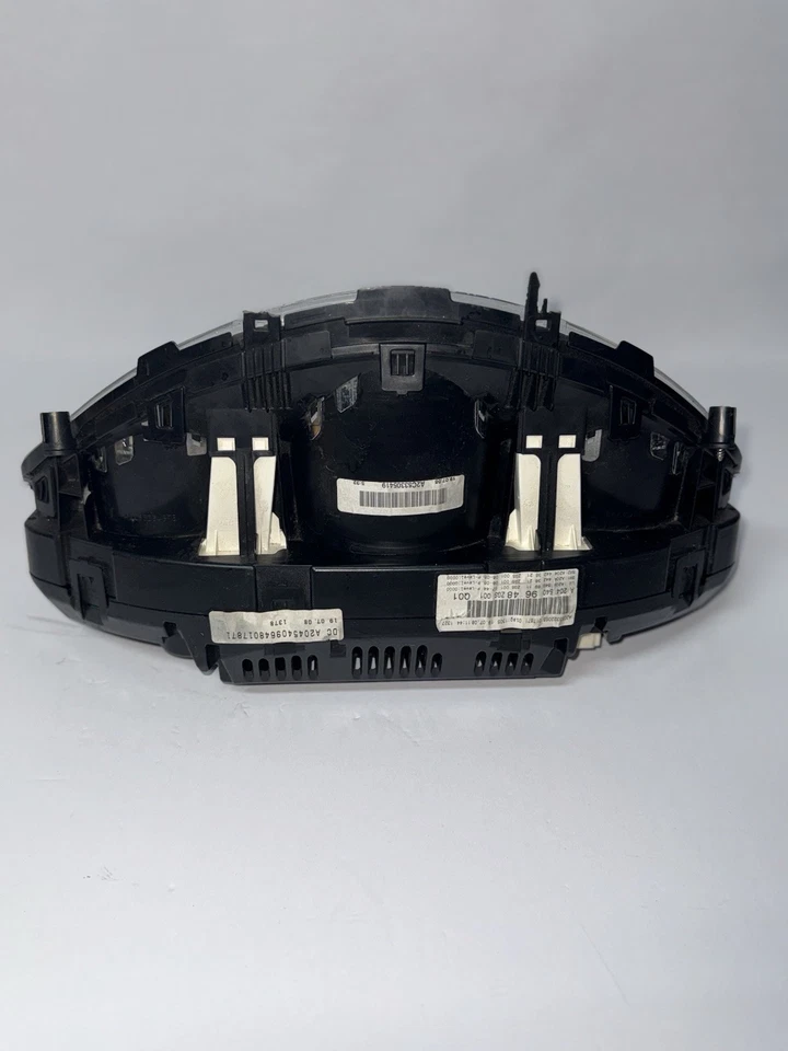 2008-2011 Mercedes-Benz C300 приборной панели спидометр - Изображение 3 из 4