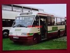 PHOTO  READING TRANSPORT MERCEDES 811D BUS  REG NO F533 NRD