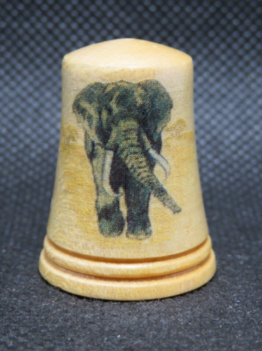 WOOD THIMBLE - ENDANGERED SPECIES - AFRICAN ELEPHANT - Afbeelding 1 van 2