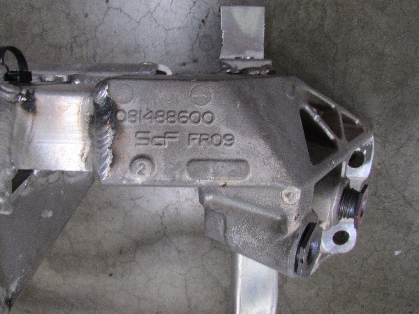 Ferrari 458 Italia, Dashboard Metal Cross Member Support, P/N 81500400