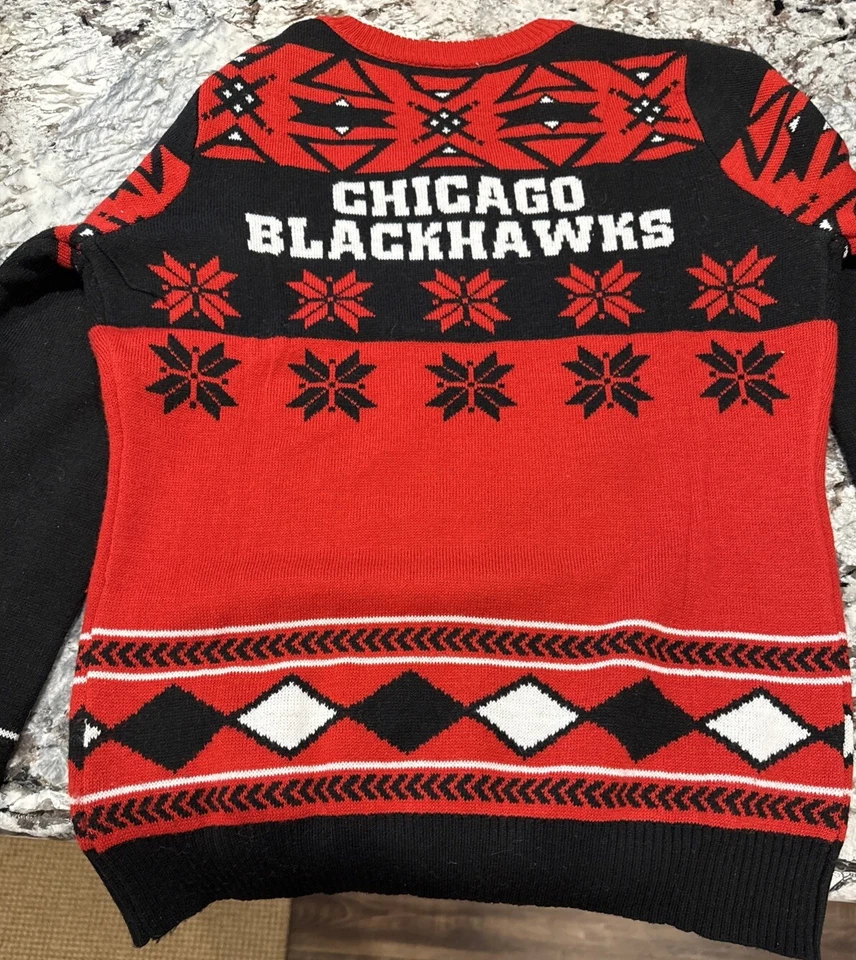 Suéter para mujer Chicago Blackhawks NHL vacaciones Navidad cuello en V talla mediana Foto 2 de 4
