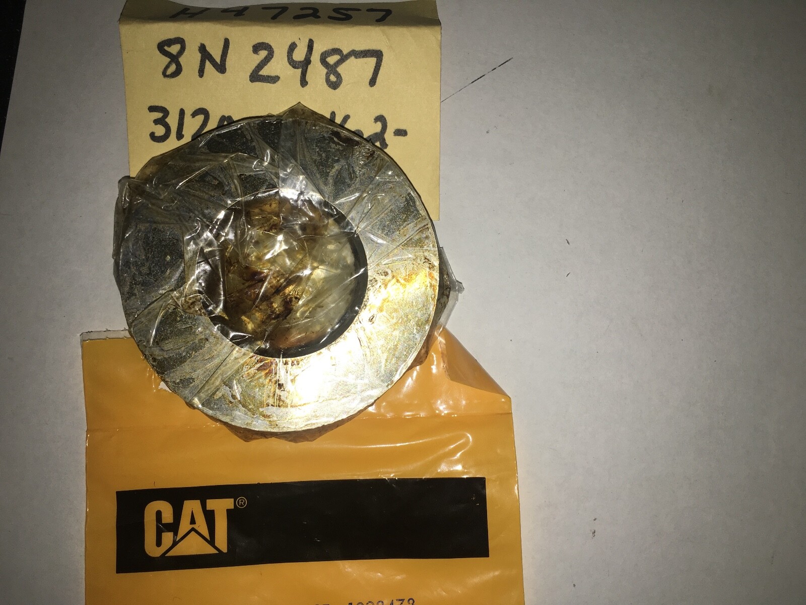 Caterpillar Pt# 8N-2487 THRUST WASHER - CAT ++----------------------- OEM NOS