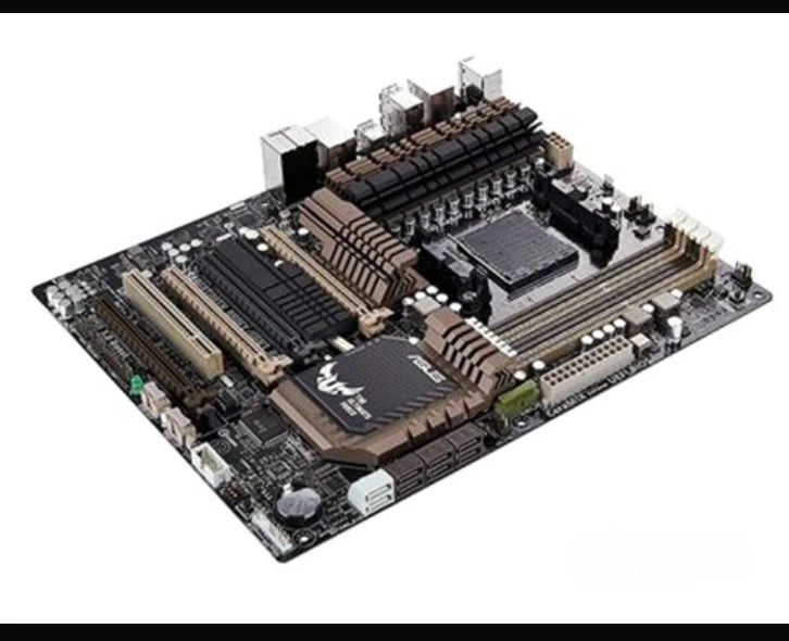 ASUS Sabertooth 990FX GEN3.0 R2.0 Motherboard AMD 990FX DDR3 Socket AM3+ ATX. - Image 4 of 4