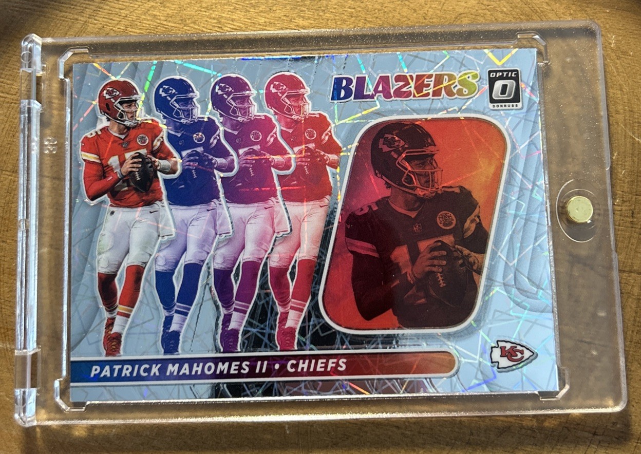 2022 Panini Optic Patrick Mahomes II BLAZERS Insert B-1 SP -Kansas City Chiefs