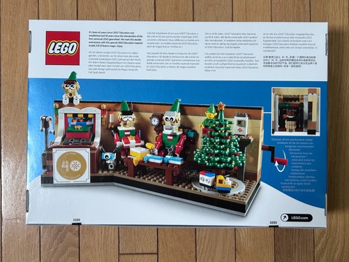 LEGO Miscellaneous: Employee Christmas Gift-40 Years of Hands-On Learning (4002020)