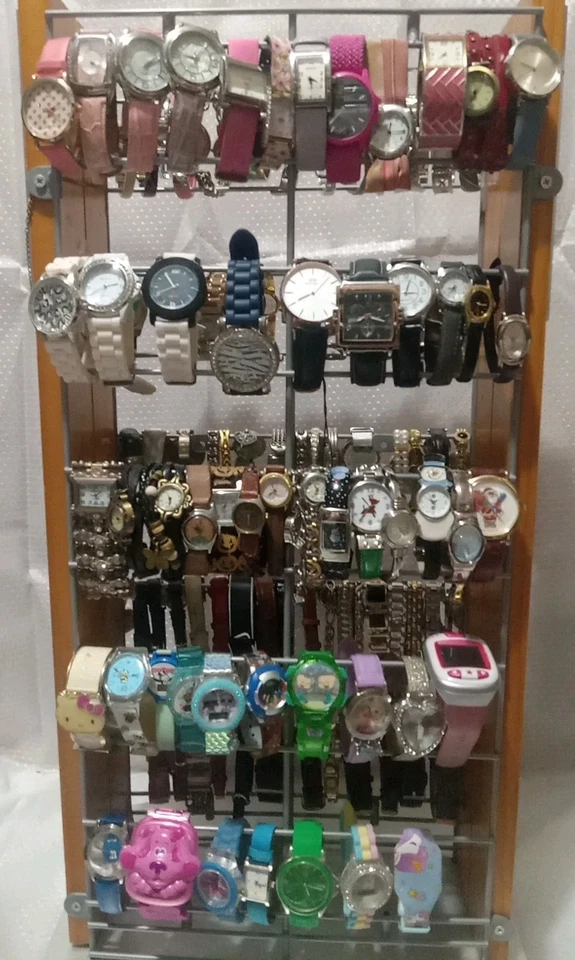 ¡Oferta de relojes! Lindos relojes señora 2 por 18 ver descripción Foto 2 de 4