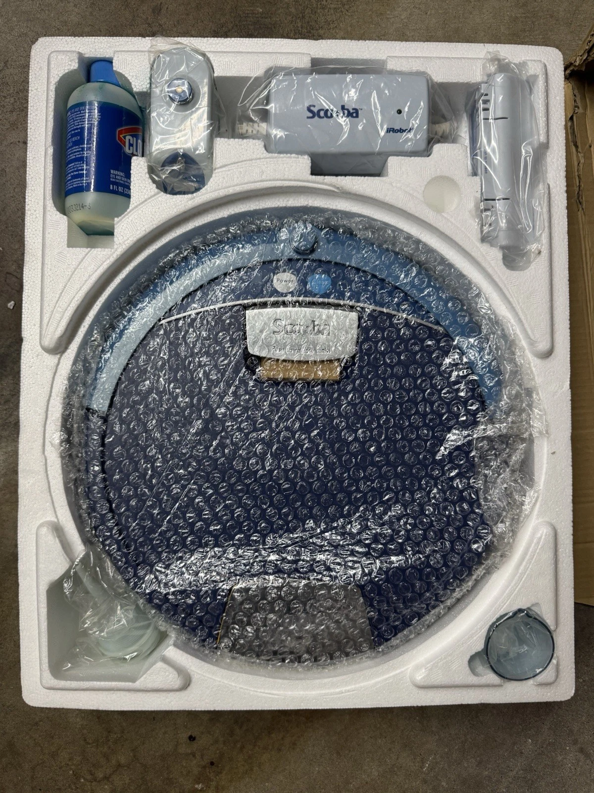 NEW iRobot Scooba 335 Floor Washing Robot Model 33501 Complete With Rubber Matt
Opens in a new windo
