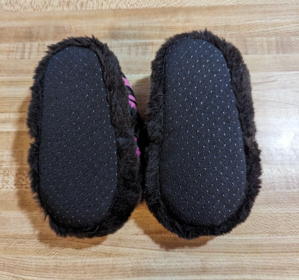 Zapatillas Mattel Barbie Niñas Talla 5-6 Negro Poliéster Sherpa Goma Suela Foto 2 de 2