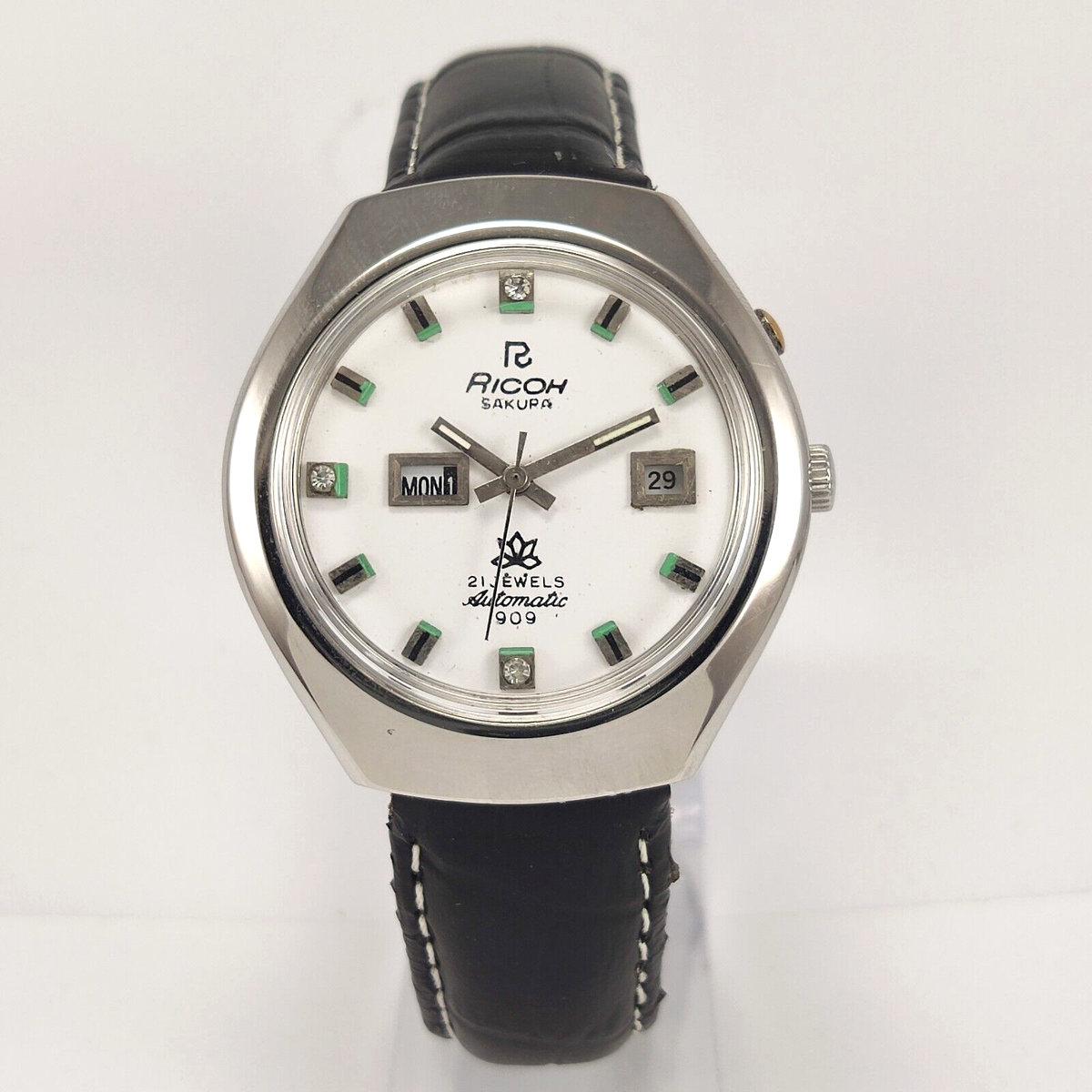 Ricoh White Dial 21 Jewels Day Date Automatic Movement For Men's Wrist  Watch 909