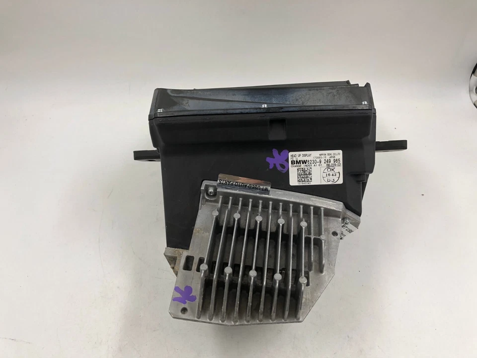 Proyector de pantalla frontal BMW 650i 2012-2019 HUD OEM D02B37010 Foto 4 de 4