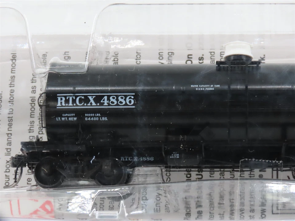 HO Scale Kadee 9018 RTCX Conservative Gas Corporation Tank Car #4886 - Sealed - Image 2 of 4