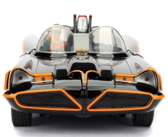 JADA TOYS,Classic 1966 BATMOBILE with BATMAN and ROBIN figure, 1/24, JAD98259 - Image 4 of 4