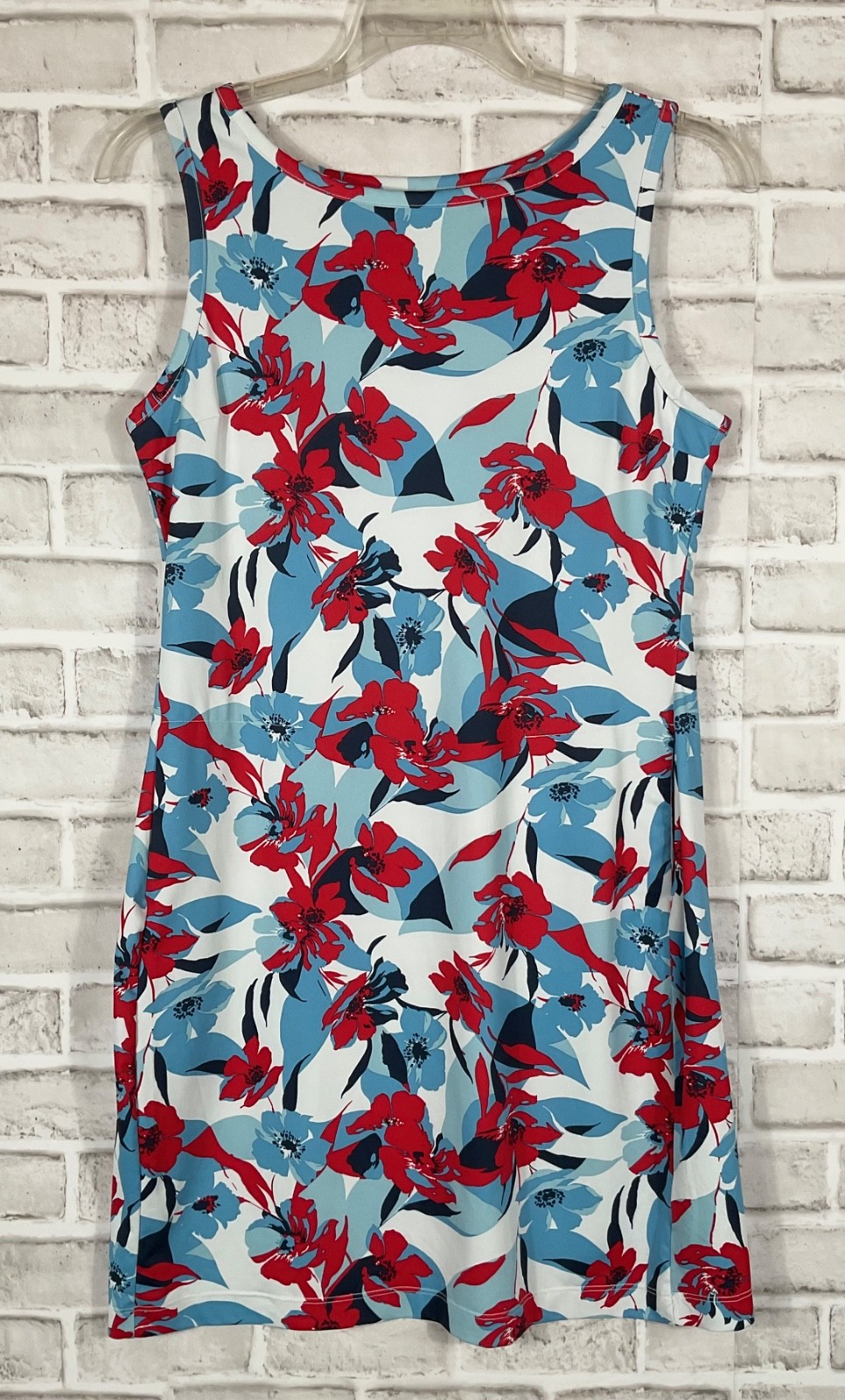 Columbia Dress Womens Sz M Ivory Red Blue Floral Athletic Pockets Sleeveless